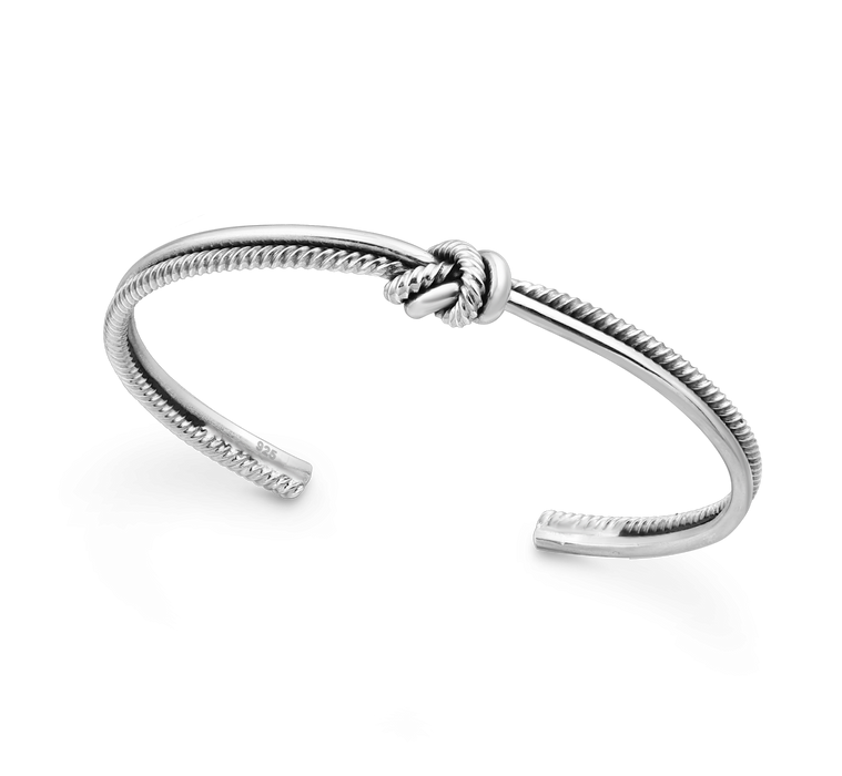 Joy|S - Zilveren armband - bangle met knoop - geoxideerd