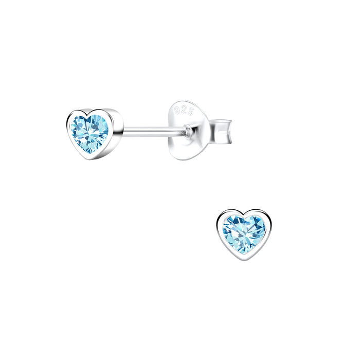 Joy|S - Zilveren petit hartje oorbellen - 4 mm - zirkonia blauw - oorknopjes voor kinderen