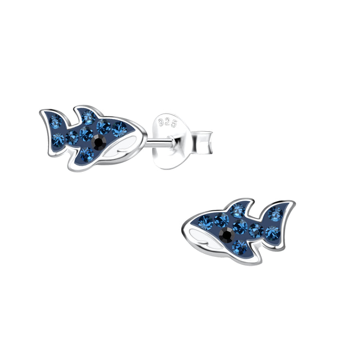 Joy|S - Zilveren haai oorbellen - 9 x 6 mm - donker blauw met donker blauw kristal - kinderoorbellen - vis