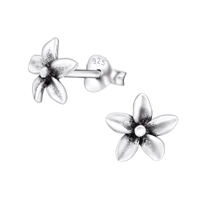 Joy|S - Zilveren lelie bloem oorbellen 8 mm Bali geoxideerd