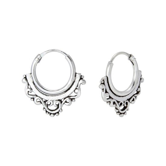 Joy|S - Zilveren antique Bali oorringen geoxideerd