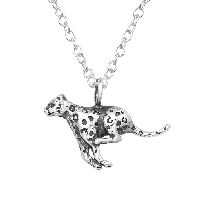Joy|S - Zilveren panter hanger (15 x 8 mm) - inclusief ketting 45 cm - geoxideerd - tijger luipaard katachtige
