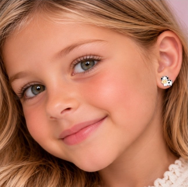 Joy|S - Zilveren koe oorbellen - 8 x 6 mm - zwart wit creme - kinderoorbellen